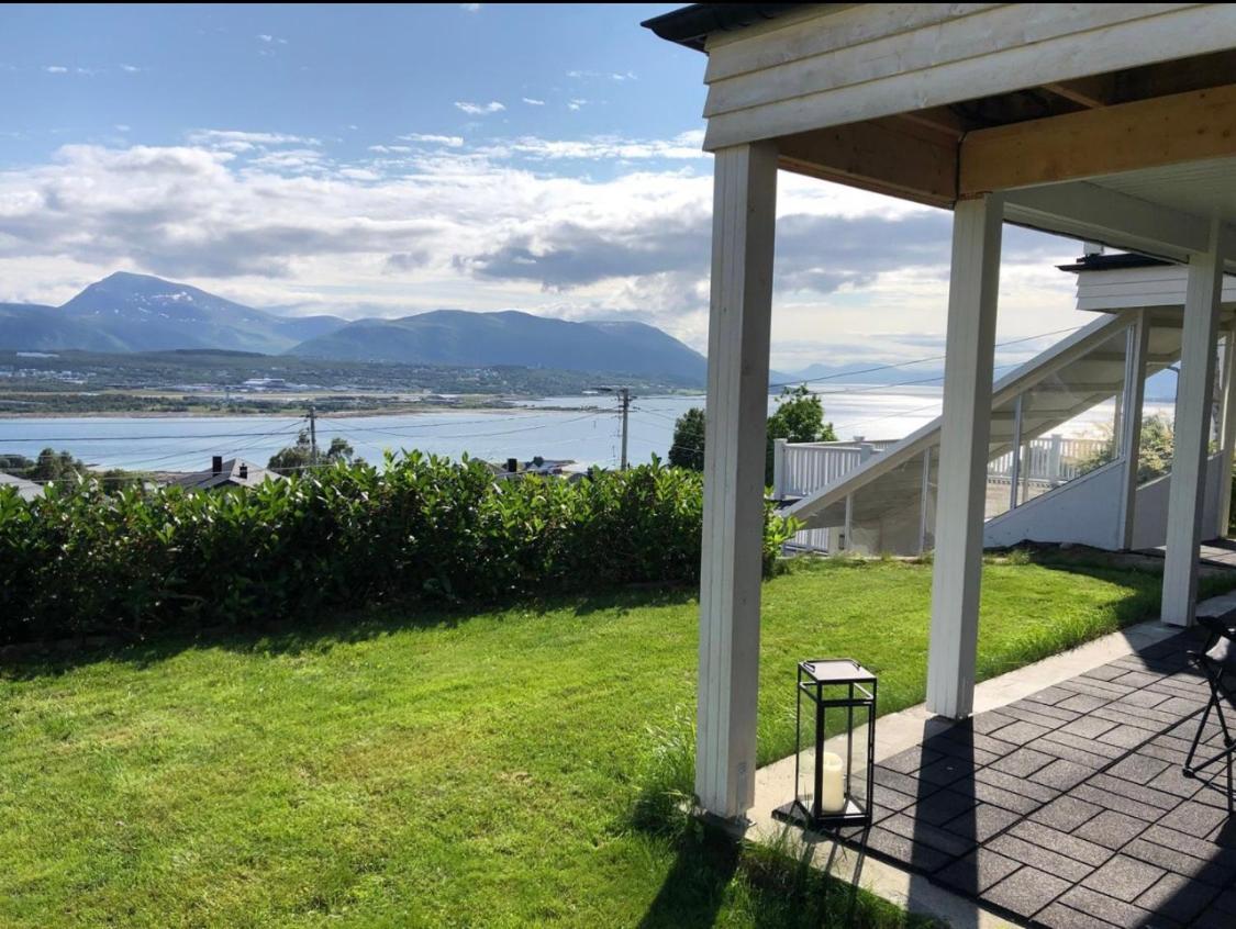 Moderne Og Trivelig Leilighet, Med Unik Utsikt ทรอมโซ ภายนอก รูปภาพ